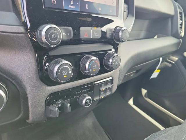 2026 Ram 1500 Express Crew Cab 4x4 57 Box