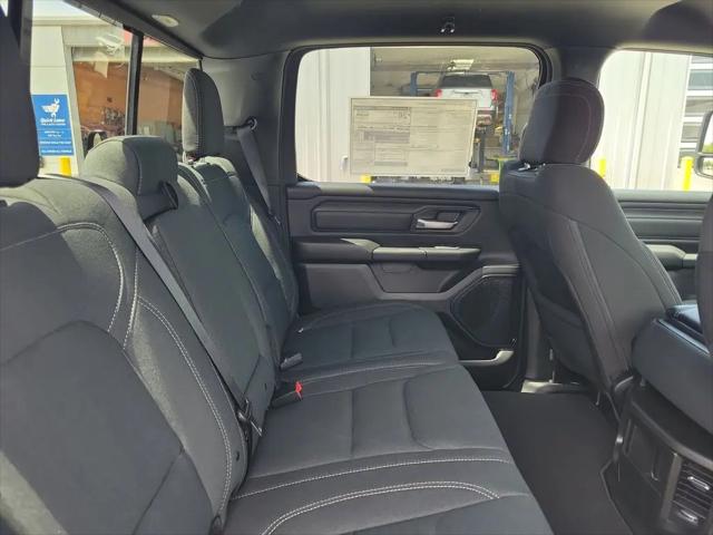 2026 Ram 1500 Express Crew Cab 4x4 57 Box