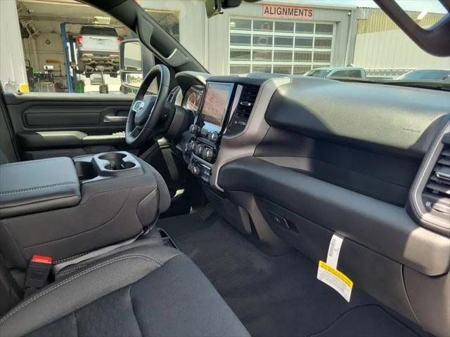 2026 Ram 1500 Express Crew Cab 4x4 57 Box