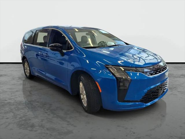 2027 Chrysler Pacifica Select for sale in Live Oak, FL