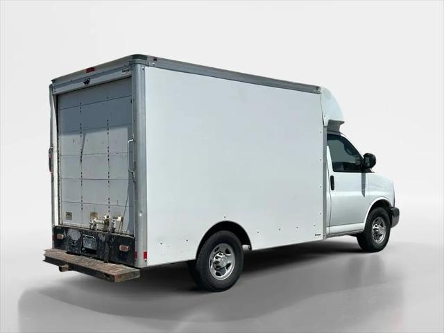 2018 Chevrolet Express Cutaway Work Van