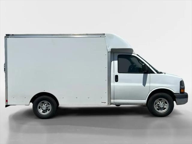 2018 Chevrolet Express Cutaway Work Van