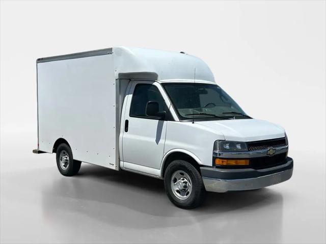 2018 Chevrolet Express Cutaway Work Van