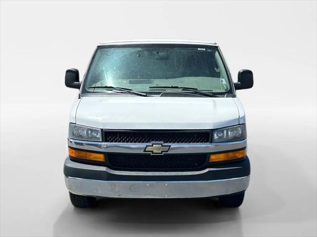 2018 Chevrolet Express Cutaway Work Van