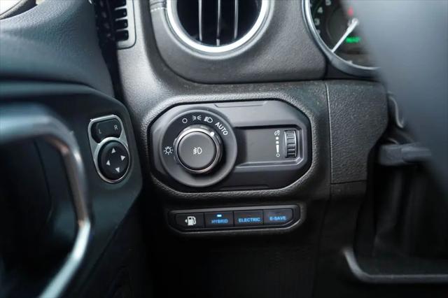 2023 Jeep Wrangler 4xe Sahara 4x4