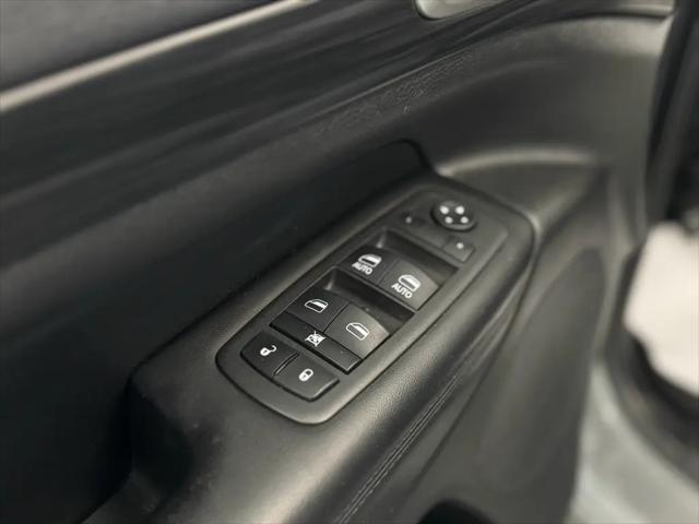 2022 Jeep Grand Cherokee Laredo X 4x4