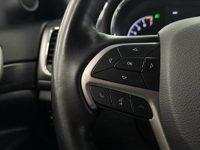 2022 Jeep Grand Cherokee Laredo X 4x4
