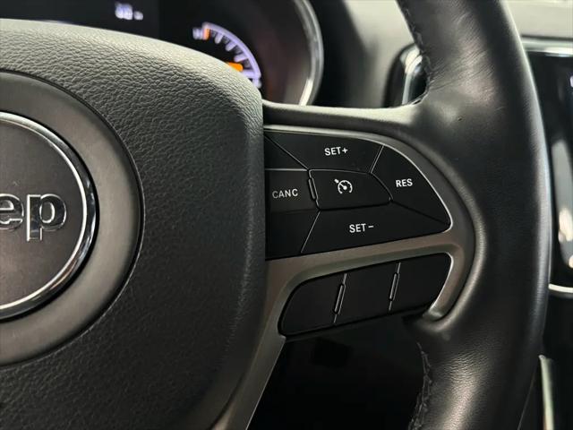 2022 Jeep Grand Cherokee Laredo X 4x4