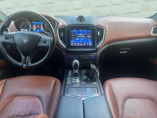 2017 Maserati Ghibli Standard