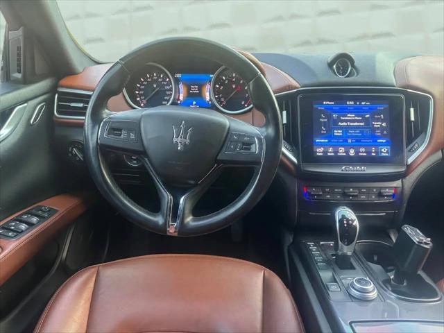 2017 Maserati Ghibli Standard
