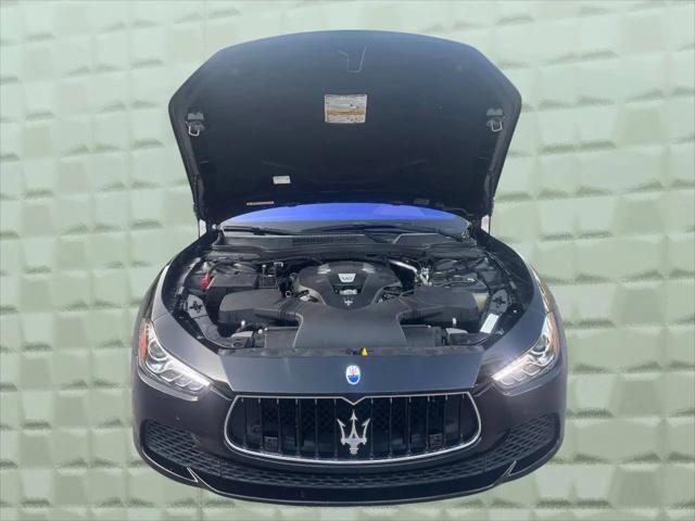 2017 Maserati Ghibli Standard