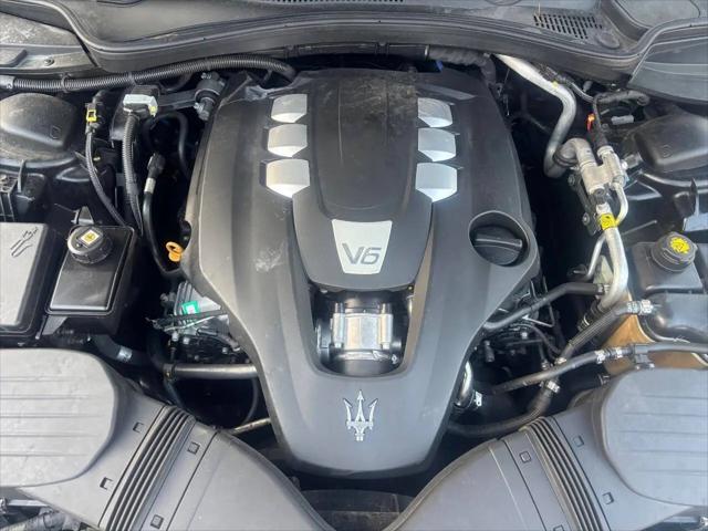 2017 Maserati Ghibli Standard