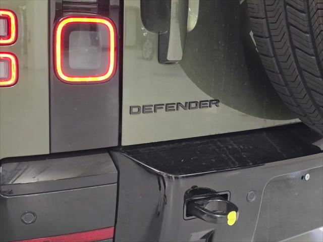 2026 Land Rover Defender P400 X-Dynamic SE