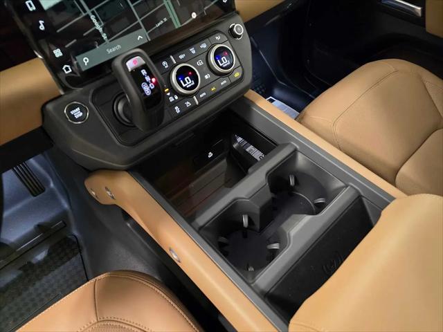2026 Land Rover Defender P400 X-Dynamic SE