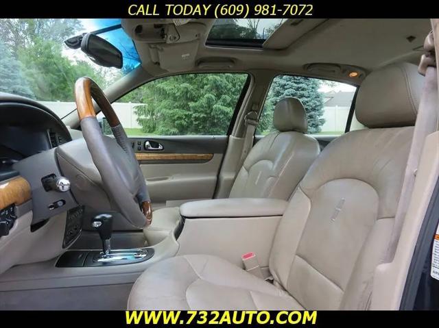 2001 Lincoln Continental Standard