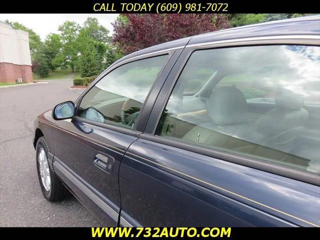 2001 Lincoln Continental Standard