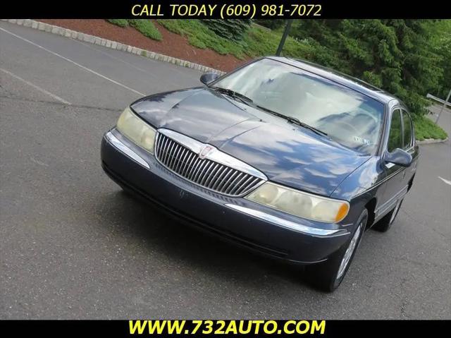 2001 Lincoln Continental Standard