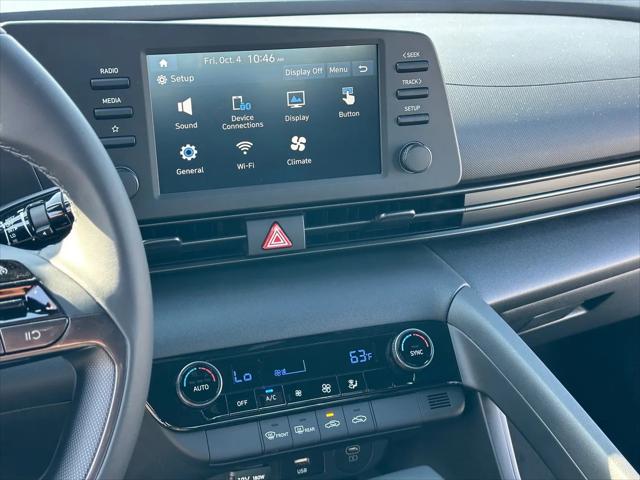2025 Hyundai Elantra SEL Sport