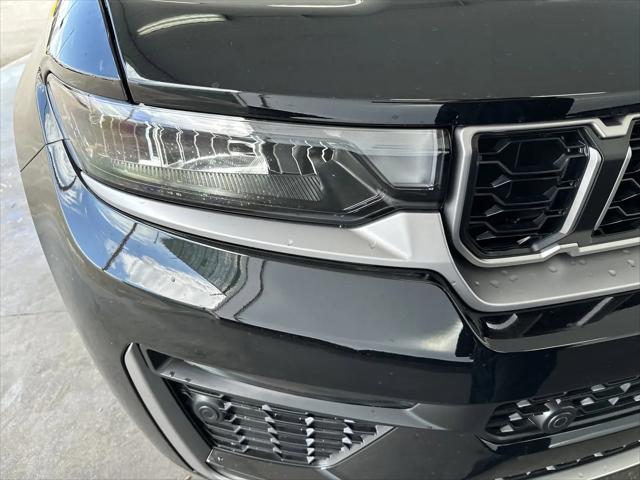 2026 Jeep Grand Cherokee Limited 4x2
