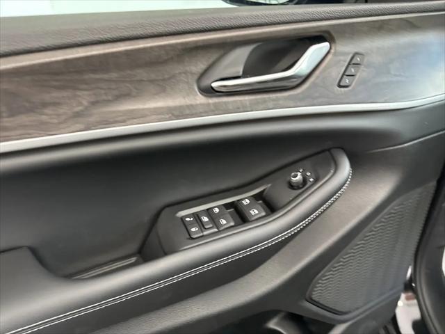 2026 Jeep Grand Cherokee Limited 4x2