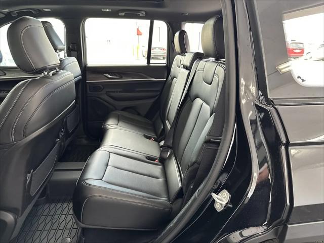 2026 Jeep Grand Cherokee Limited 4x2