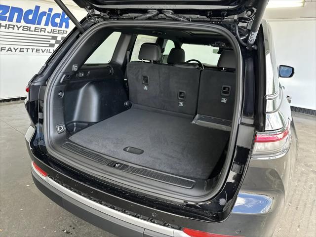 2026 Jeep Grand Cherokee Limited 4x2