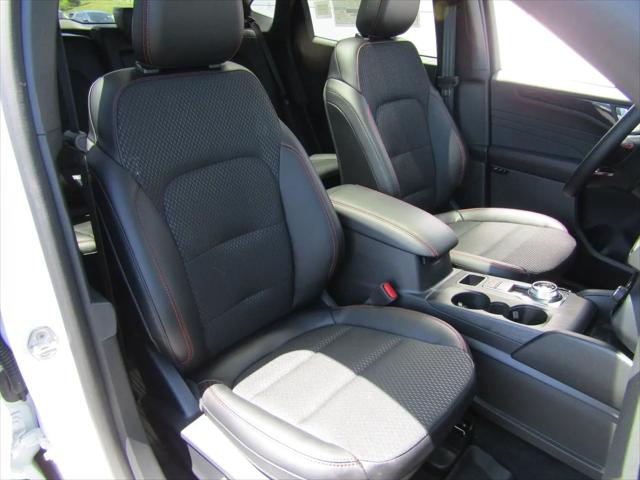 2026 Ford Escape ST-Line Select