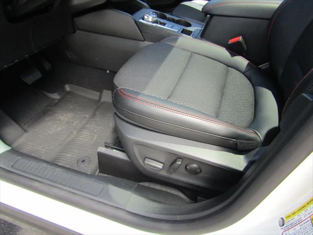 2026 Ford Escape ST-Line Select