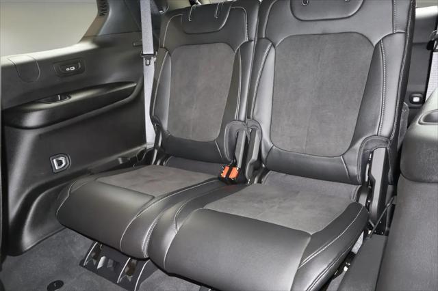 2024 Jeep Grand Cherokee L Altitude X 4x4