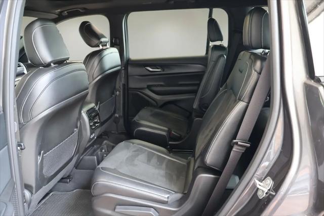 2024 Jeep Grand Cherokee L Altitude X 4x4