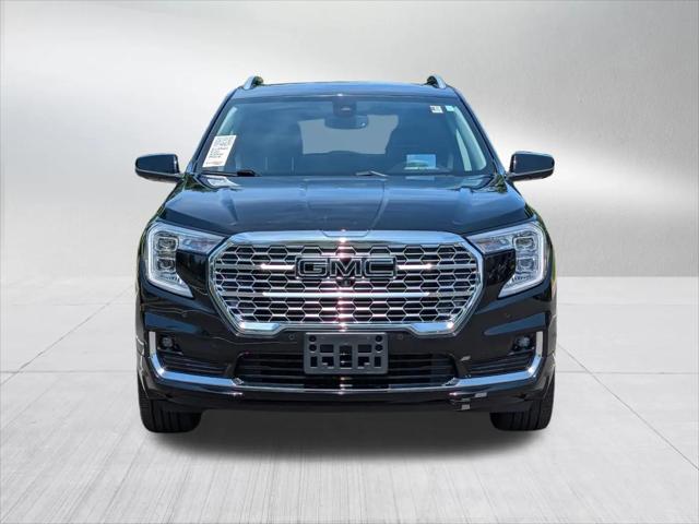 2023 GMC Terrain AWD Denali