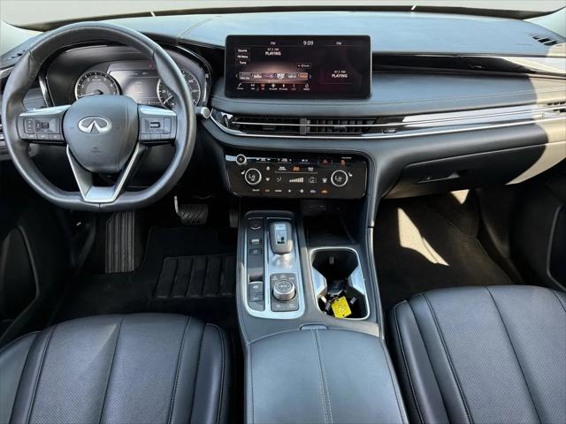 2025 INFINITI QX60 PURE