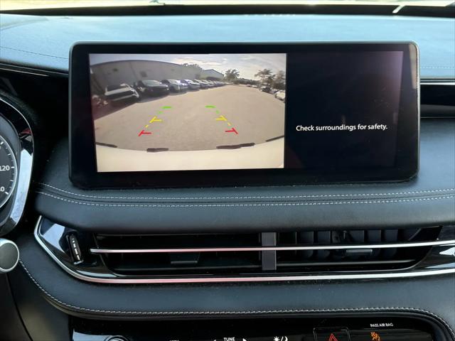 2025 INFINITI QX60 PURE