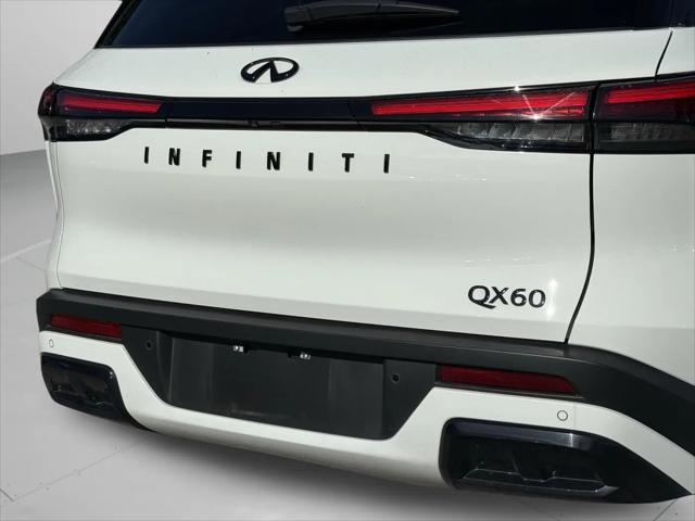 2025 INFINITI QX60 PURE