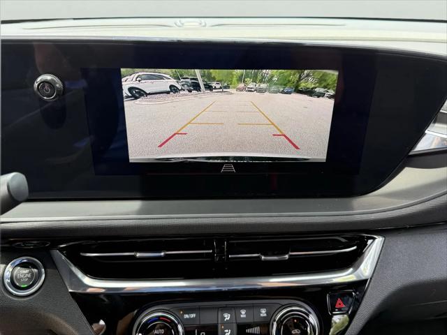2025 Buick NV Sport Touring FWD