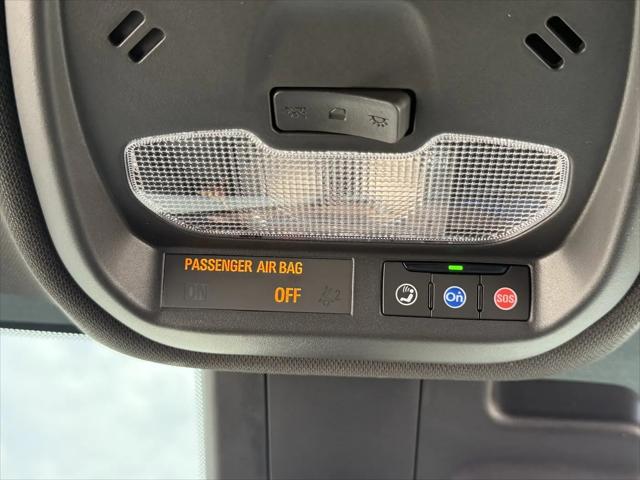 2025 Buick NV Sport Touring FWD