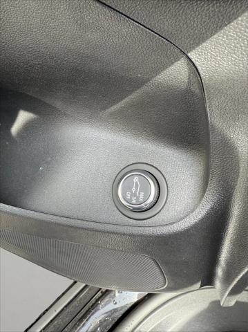 2025 Buick NV Sport Touring FWD