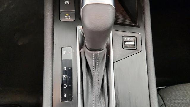 2025 Nissan Kicks S FWD
