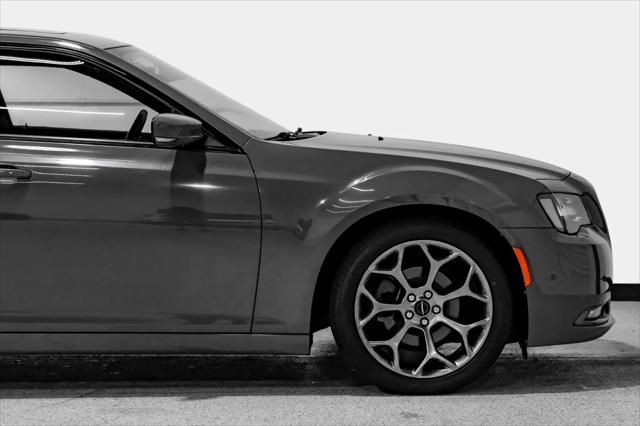 2018 Chrysler 300 300S