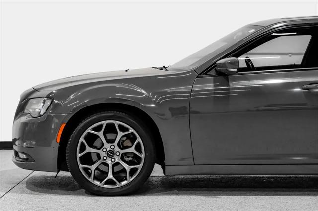 2018 Chrysler 300 300S