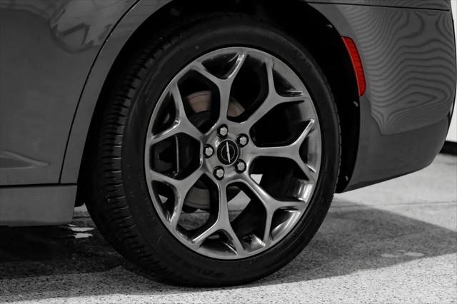 2018 Chrysler 300 300S