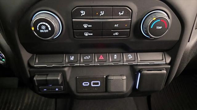 2024 Chevrolet Silverado 2500HD 4WD Crew Cab Standard Bed Custom