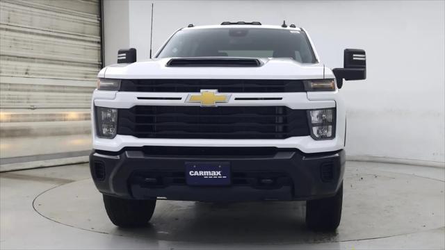 2024 Chevrolet Silverado 2500HD 4WD Crew Cab Standard Bed Custom