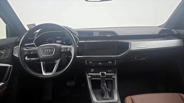 2020 Audi Q3 Premium 45 TFSI quattro Tiptronic