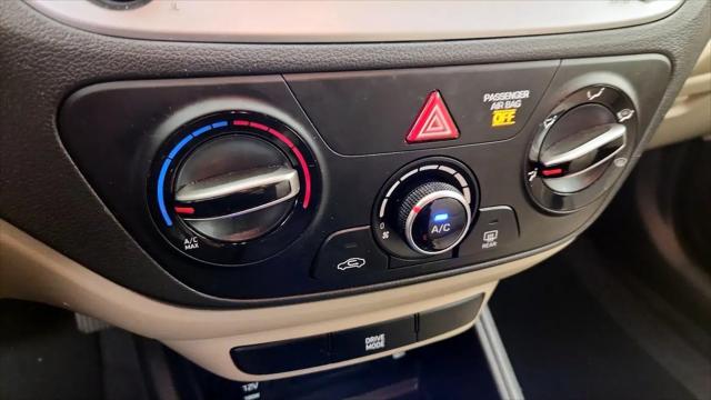 2022 Hyundai Accent SE