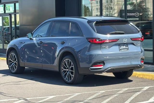 2025 Mazda CX-70 Premium Package