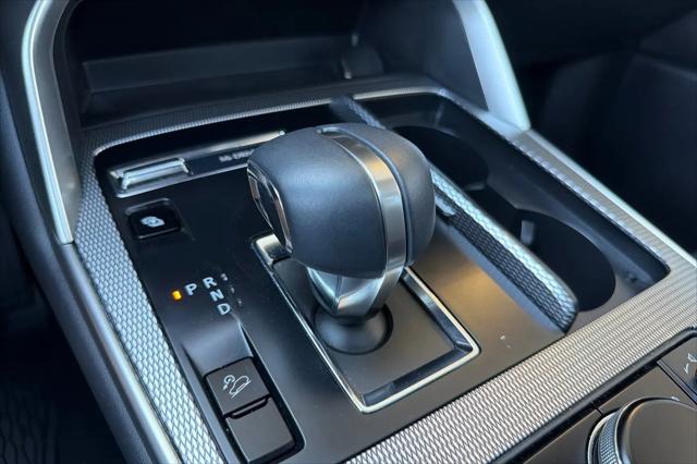 2025 Mazda CX-70 Premium Package