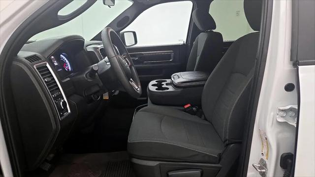 2024 Ram 1500 Classic Warlock Crew Cab 4x4 5'7" Box