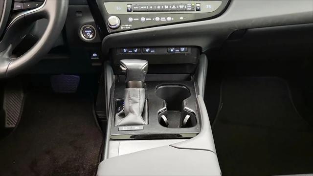 2024 Lexus ES 300h ES 300h