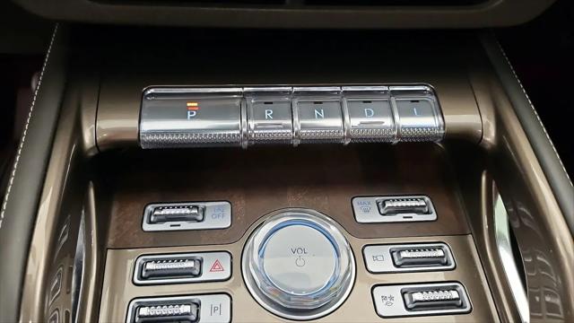 2024 Lincoln Nautilus Black Label